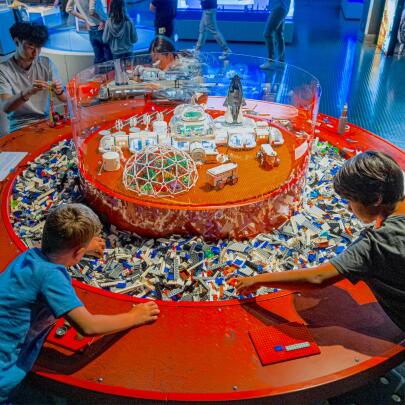 Artemis Adventure with LEGO® Bricks